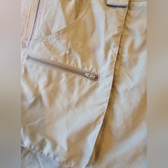 Cabelas Men's Size Medium Guidewear Cargo Style Shorts ☆No Zip Off Pant Legs☆ - Picture 3 of 9